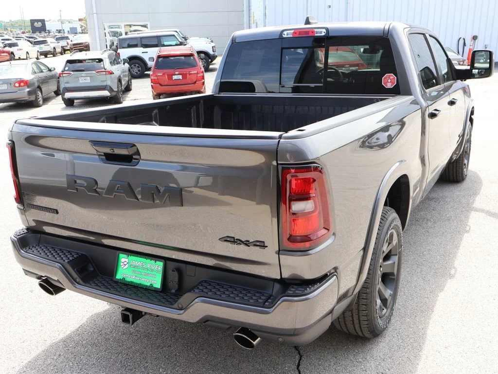 New 2026 Granite Crystal Metallic Clear-Coat Exterior Paint RAM Big Horn/Lone Star image 5