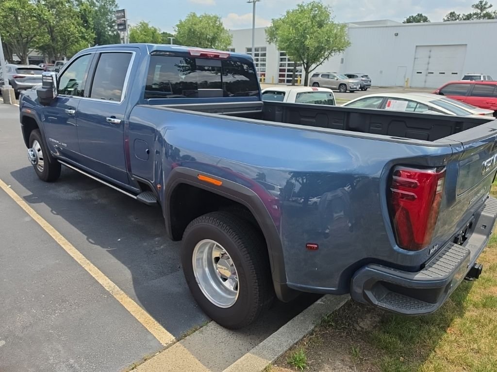 Used 2026 Blue GMC Denali Ultimate image 6