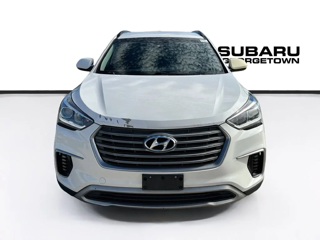 Used 2017 White Hyundai SE image 2