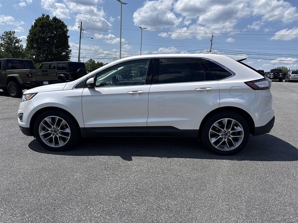 Used 2018 White Platinum Metallic Tri-Coat Ford Titanium image 8