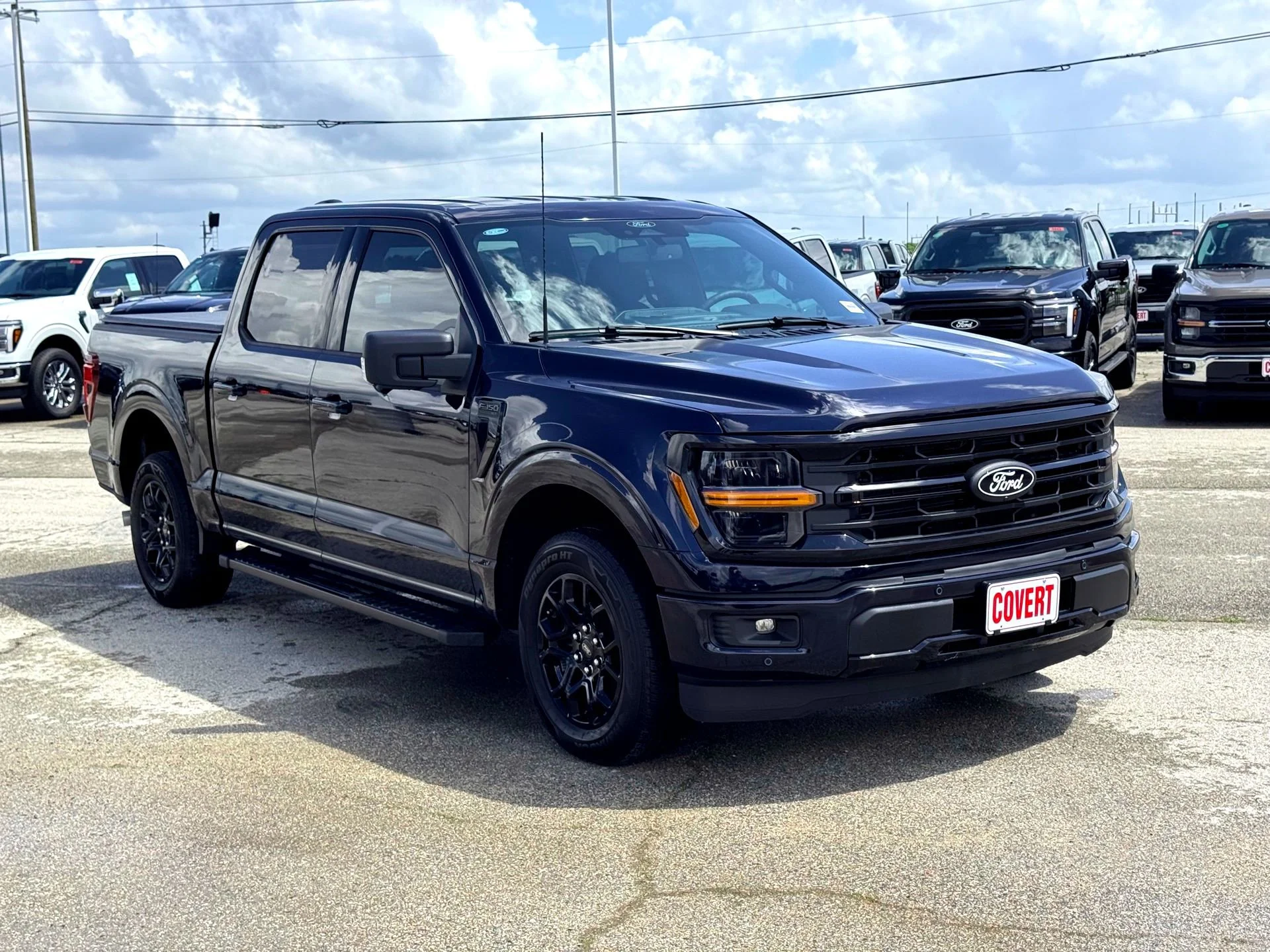 Used 2025  Ford XLT image 4