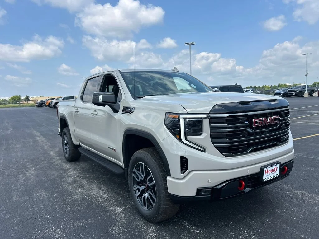 2026 GMC Sierra 1500 AT4 - Photo 6