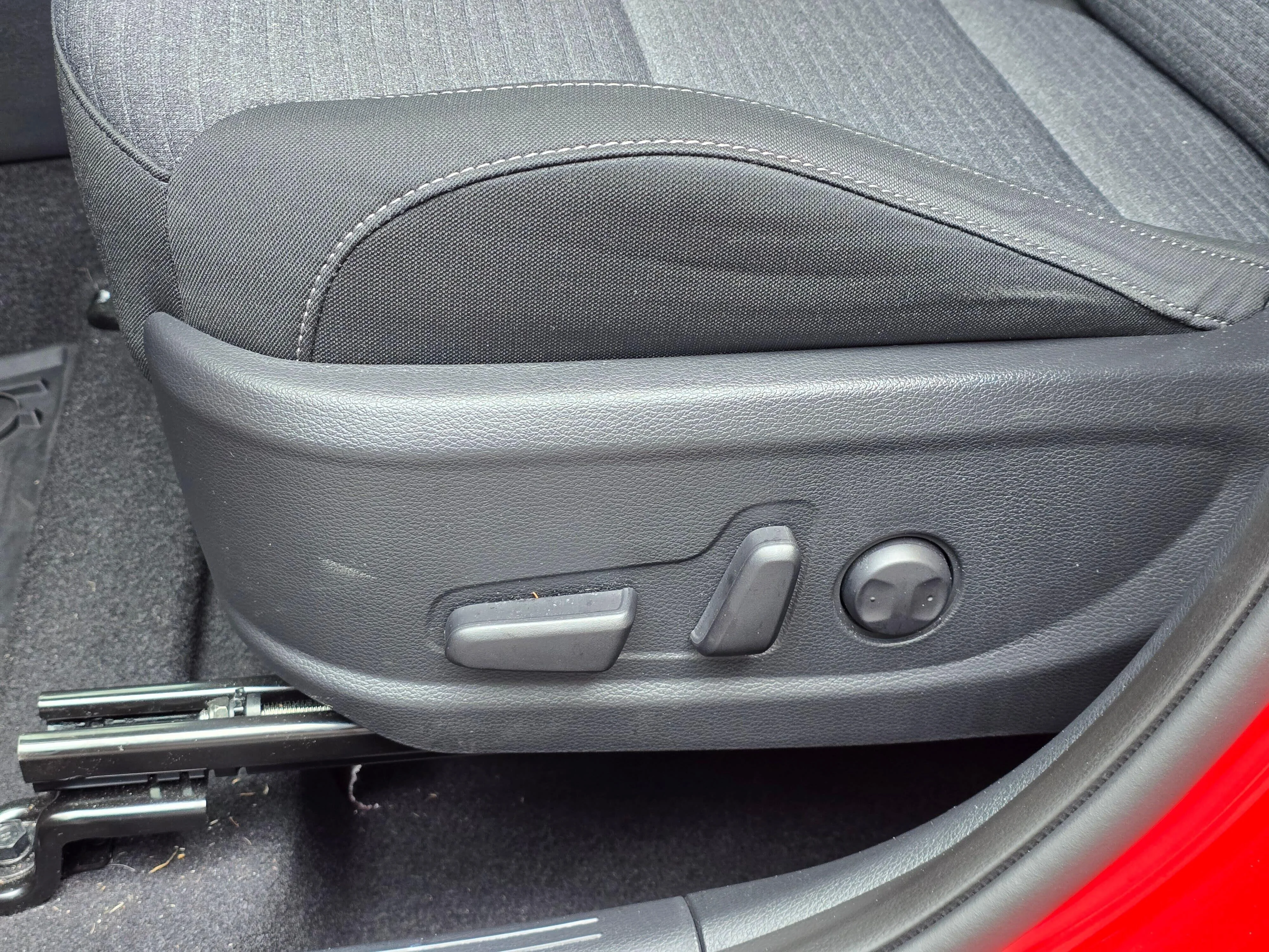 Used 2020 Inferno Red Kia EX image 13