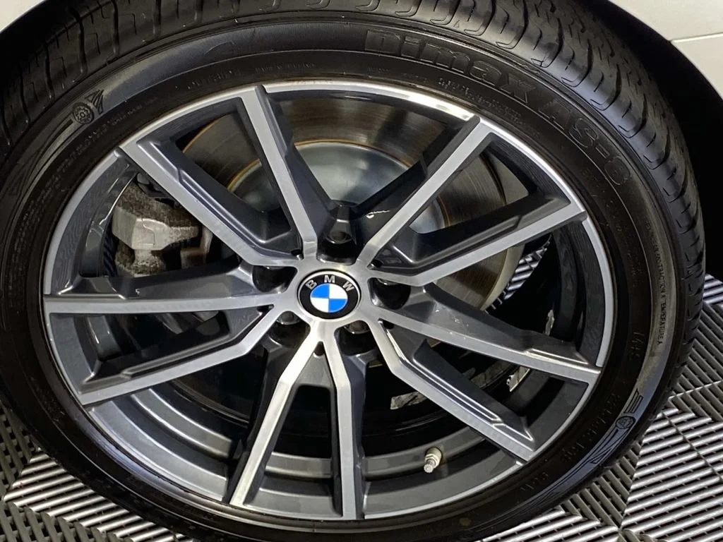 Used 2020 White Metallic BMW 330i xDrive image 28