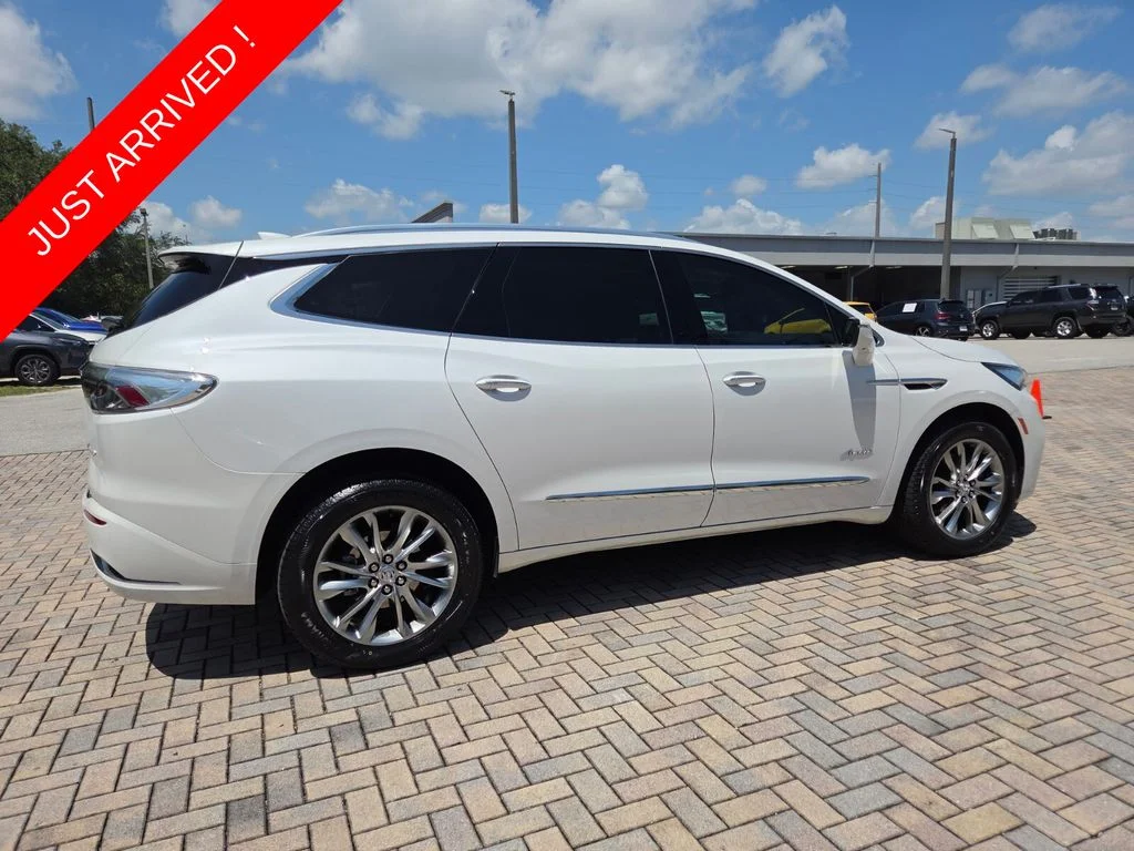 Used 2023 White Buick Avenir image 11