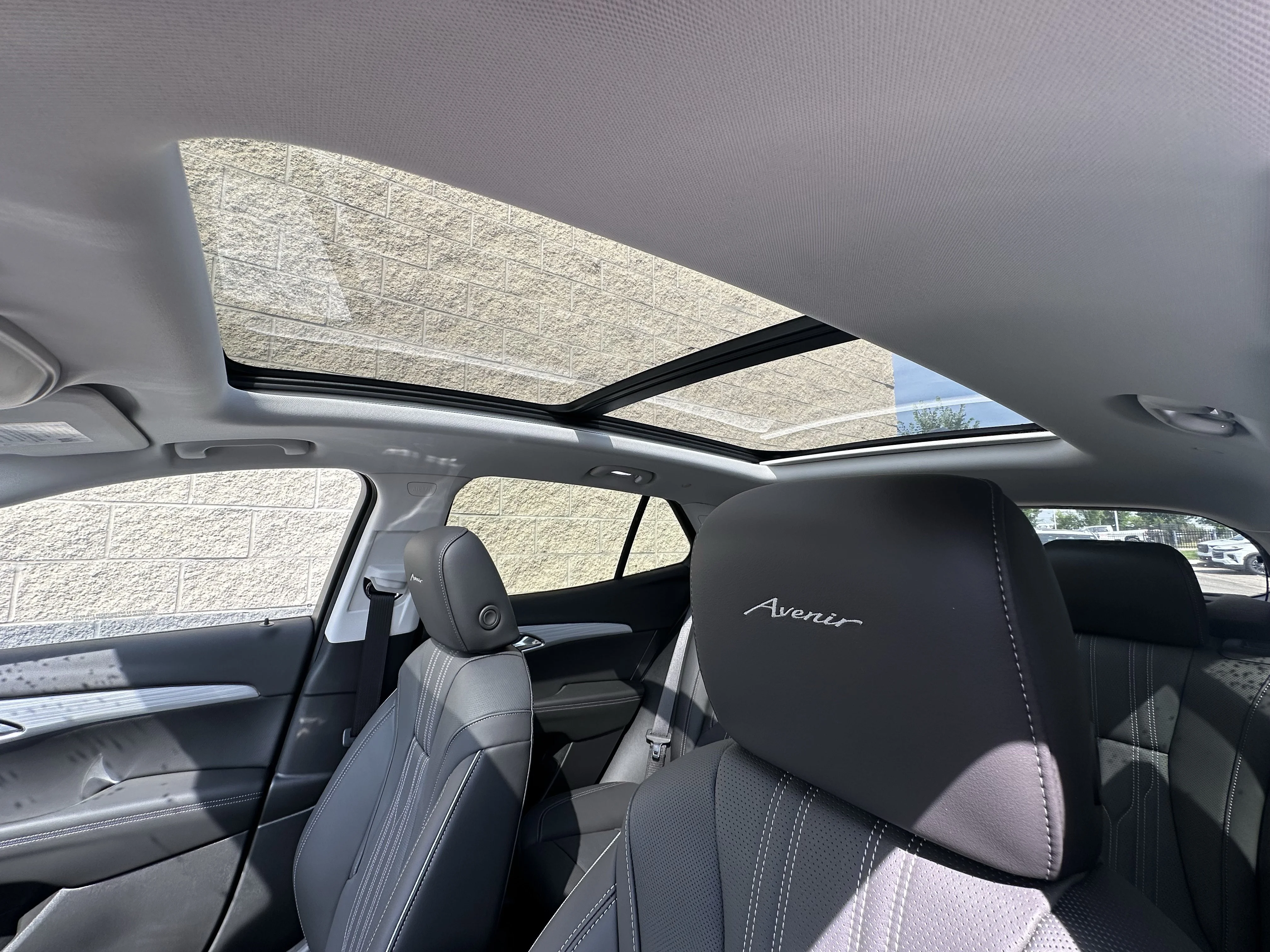 New 2026 Quartz Blue Metallic Buick Avenir image 17