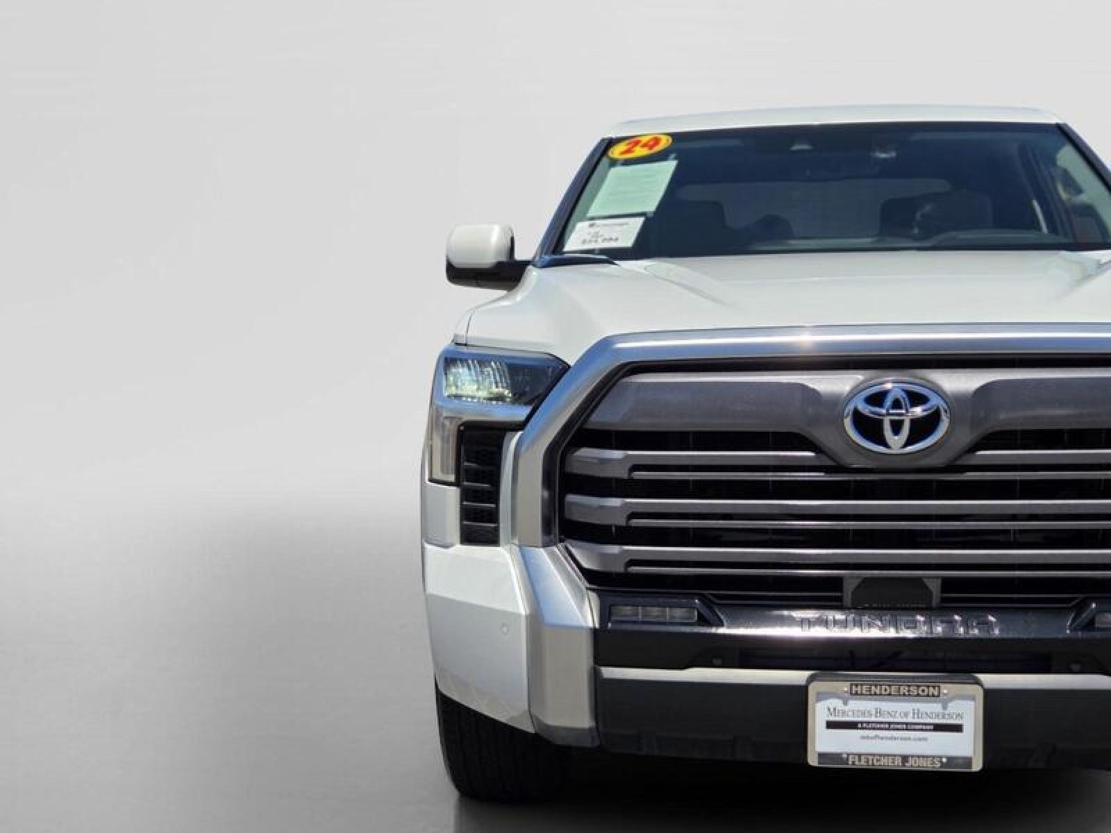 Used 2024 Wind Chill Pearl Toyota Limited Hybrid image 10