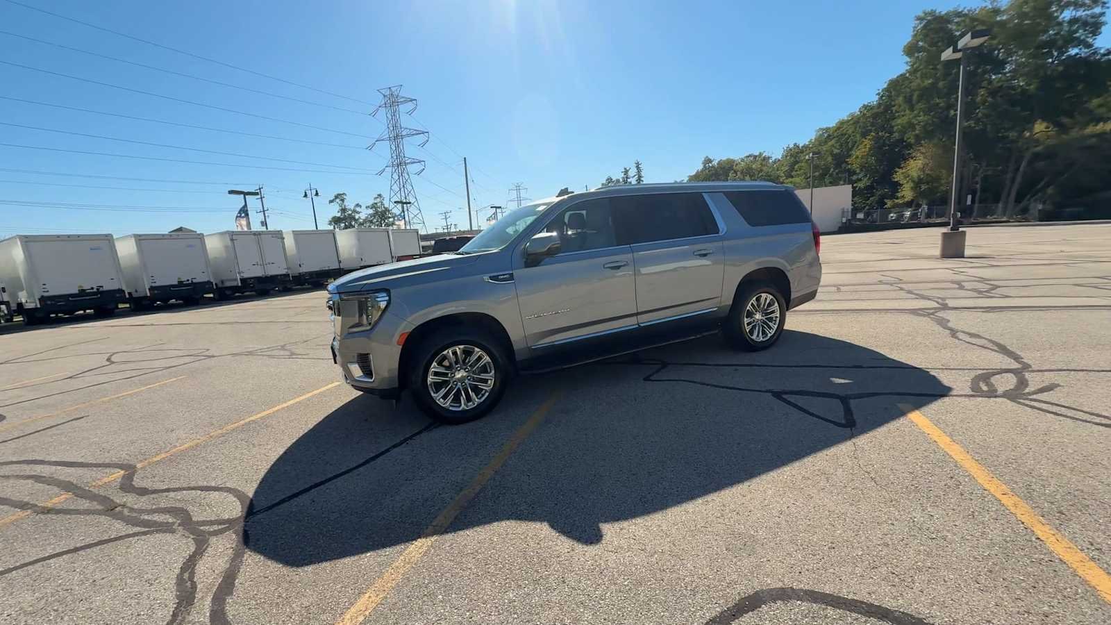 Certified Used 2024 Sterling Metallic GMC SLT image 4