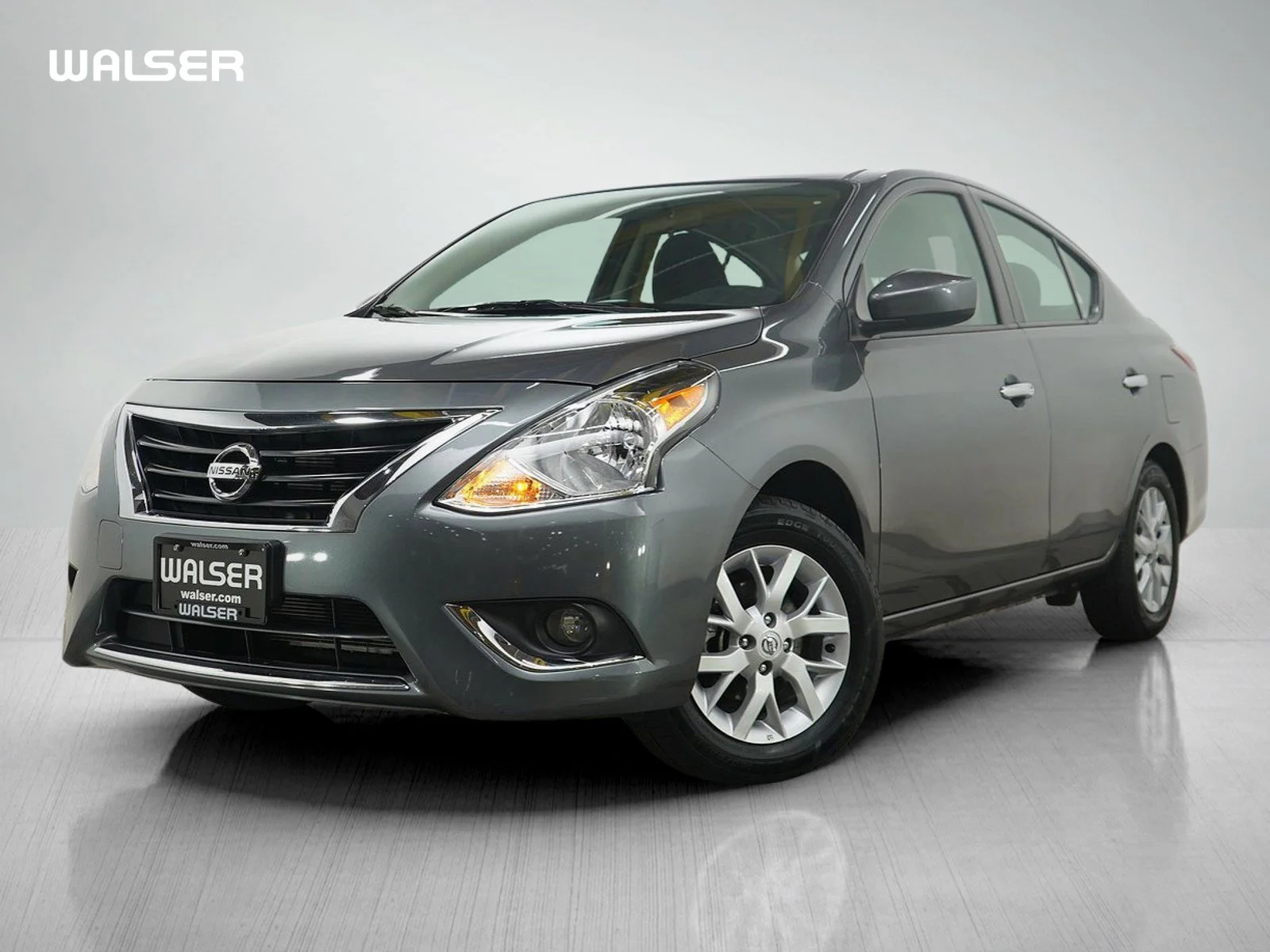 2018 Nissan Versa 1.6 SV CVT's photo