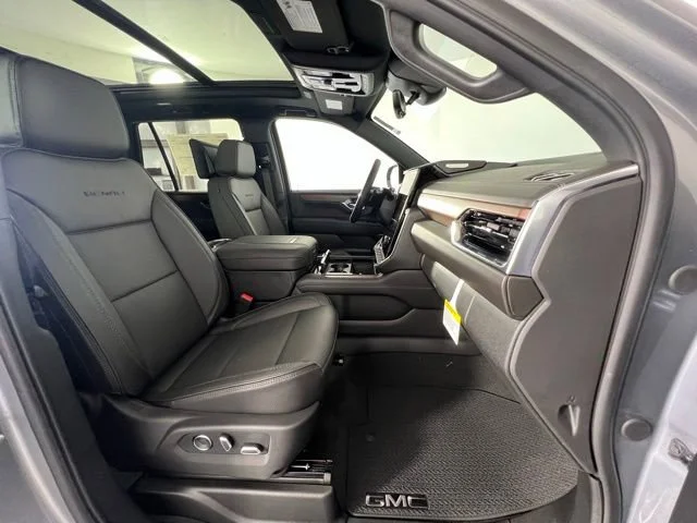 2026 GMC Yukon Denali - Photo 46