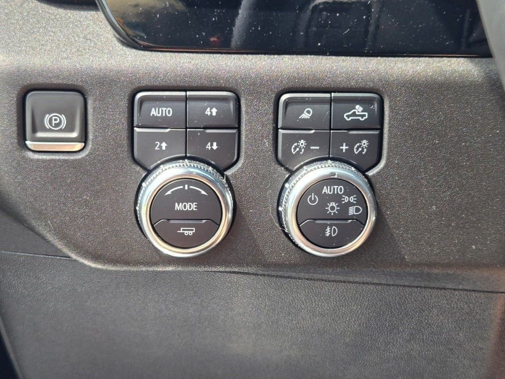 2024 GMC Sierra 2500HD SLT - Photo 31