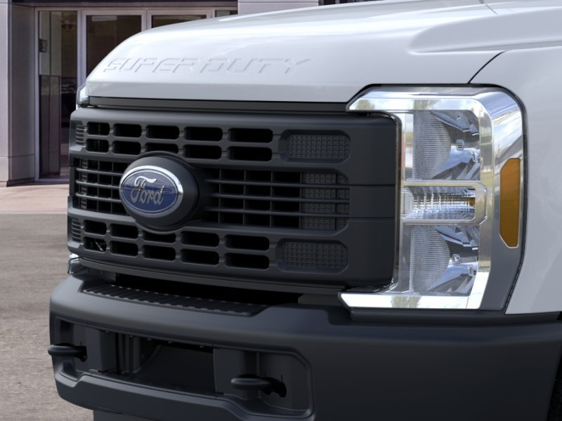 New 2026 Oxford White Ford F-350® XL image 17