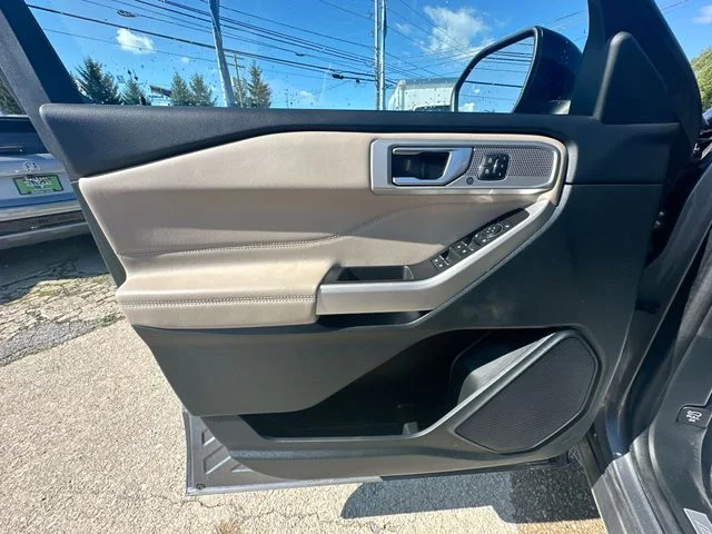Certified Used 2023 Gray Ford Limited image 26