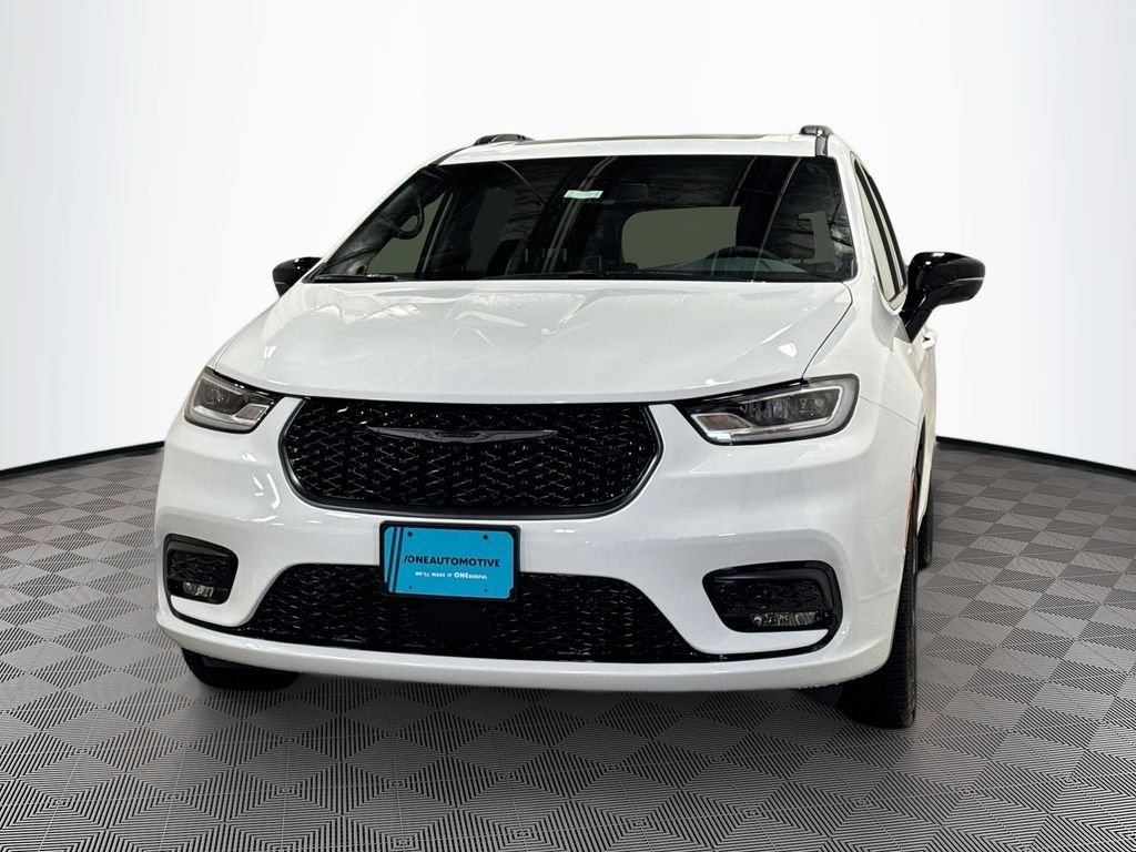 2026 Chrysler Pacifica