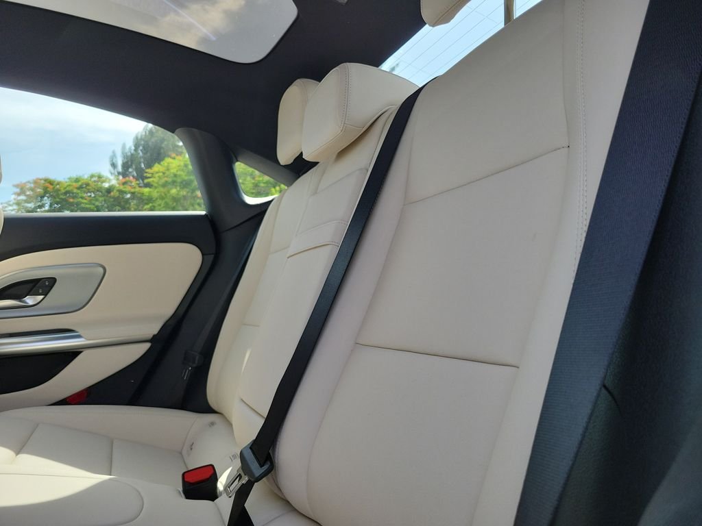 New 2027 Polar White Mercedes-Benz CLA 220 image 9