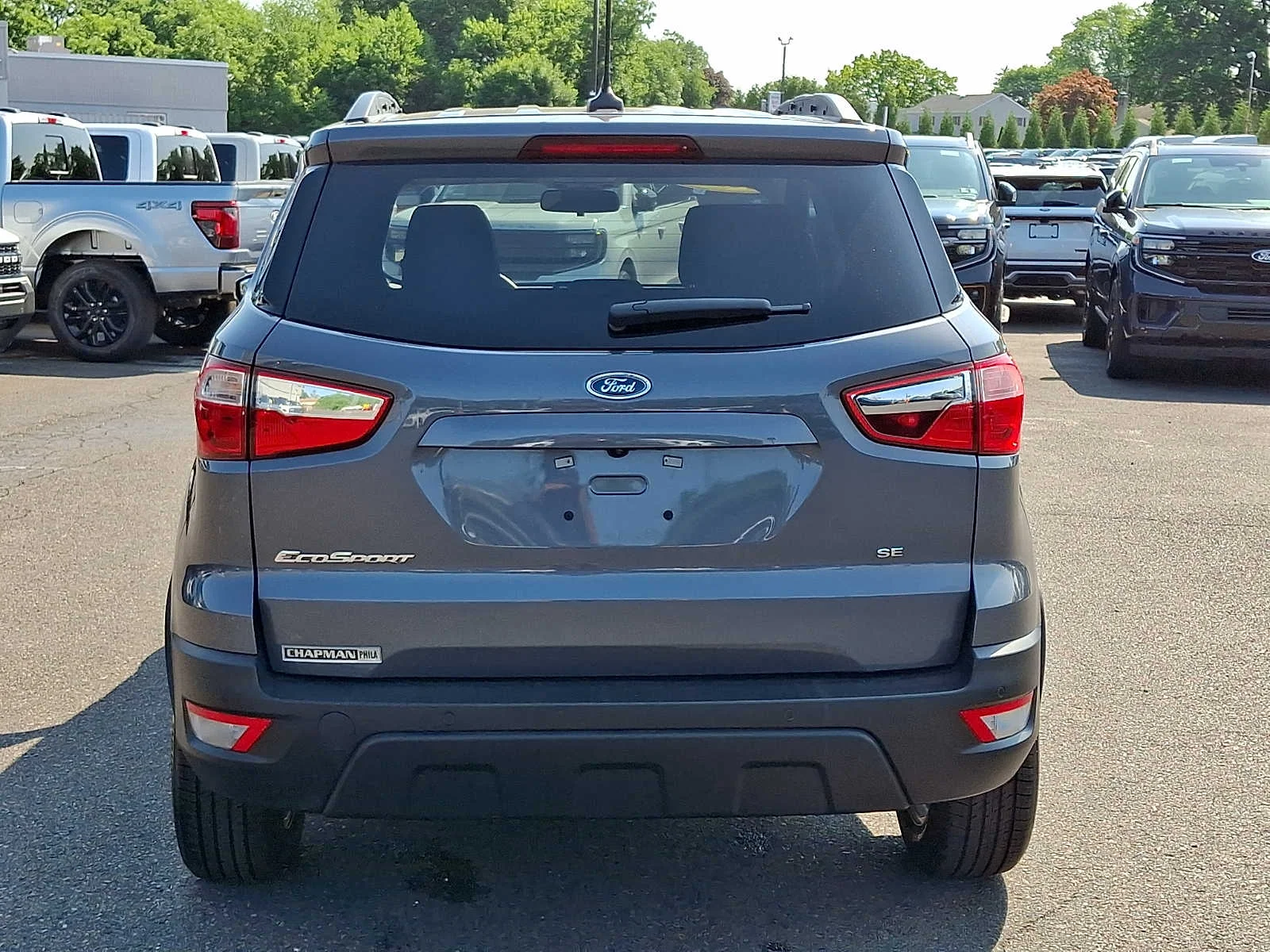 Used 2021 Smoke Metallic Ford SE image 5