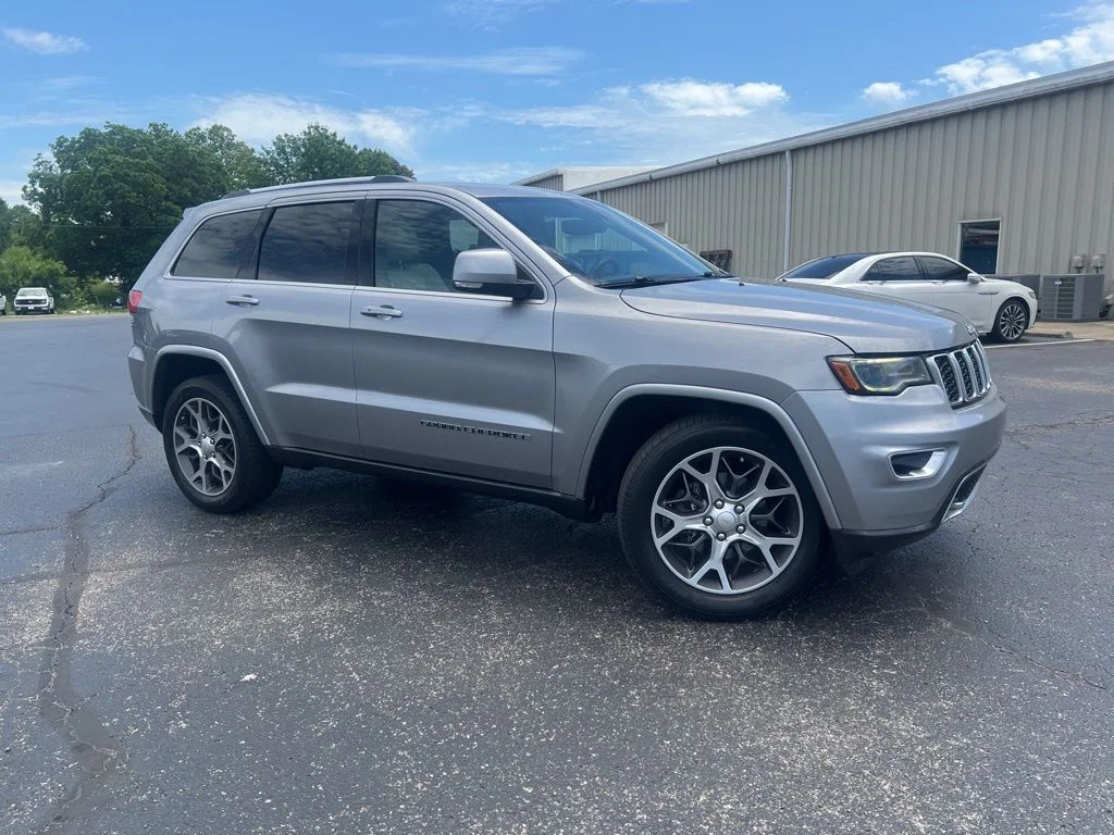 Used 2018 Jeep Grand Cherokee Limited Sterling Edition with VIN 1C4RJFBGXJC130336 for sale in Mayfield, KY