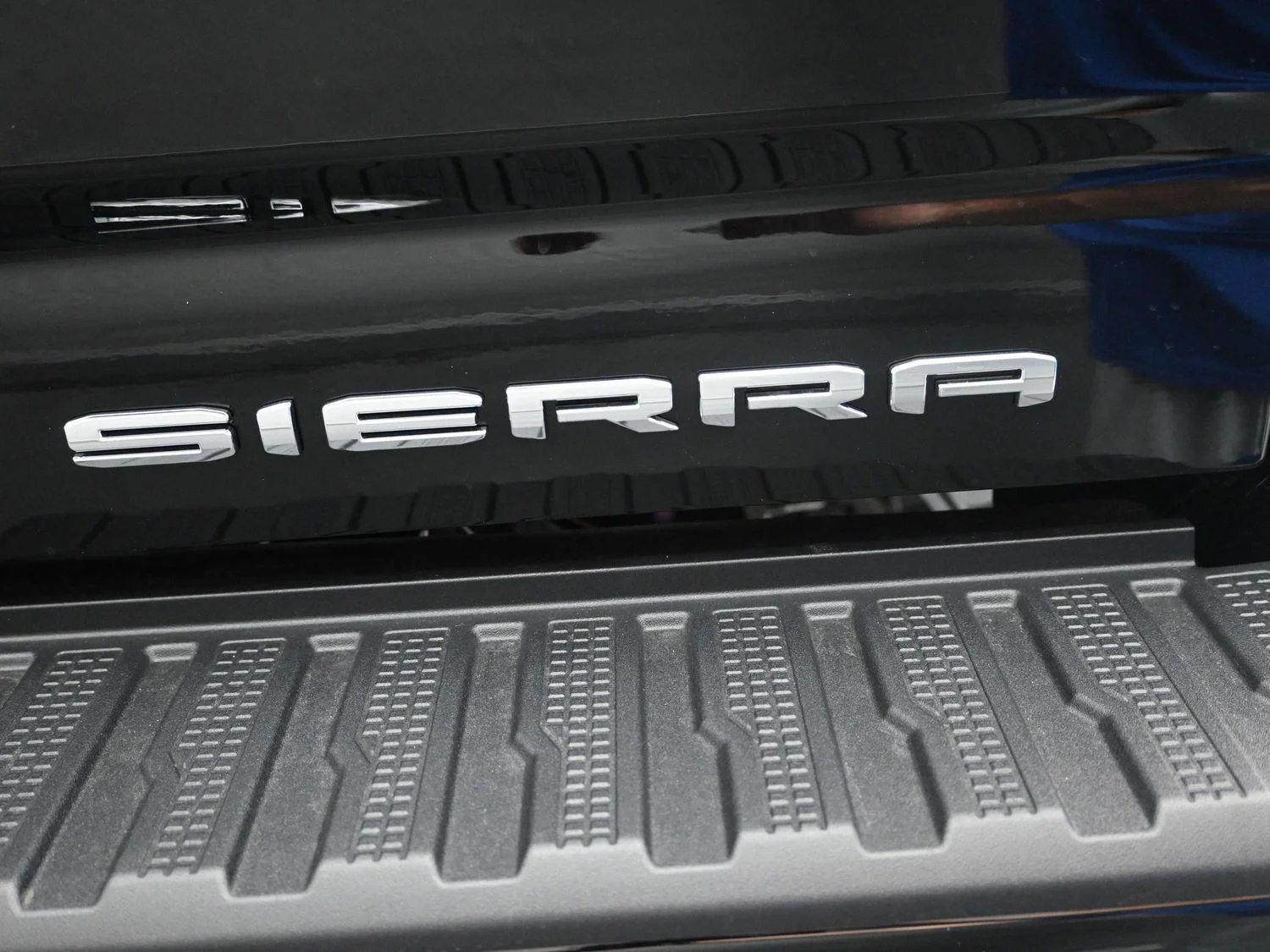 2026 GMC Sierra 2500HD Denali - Photo 17