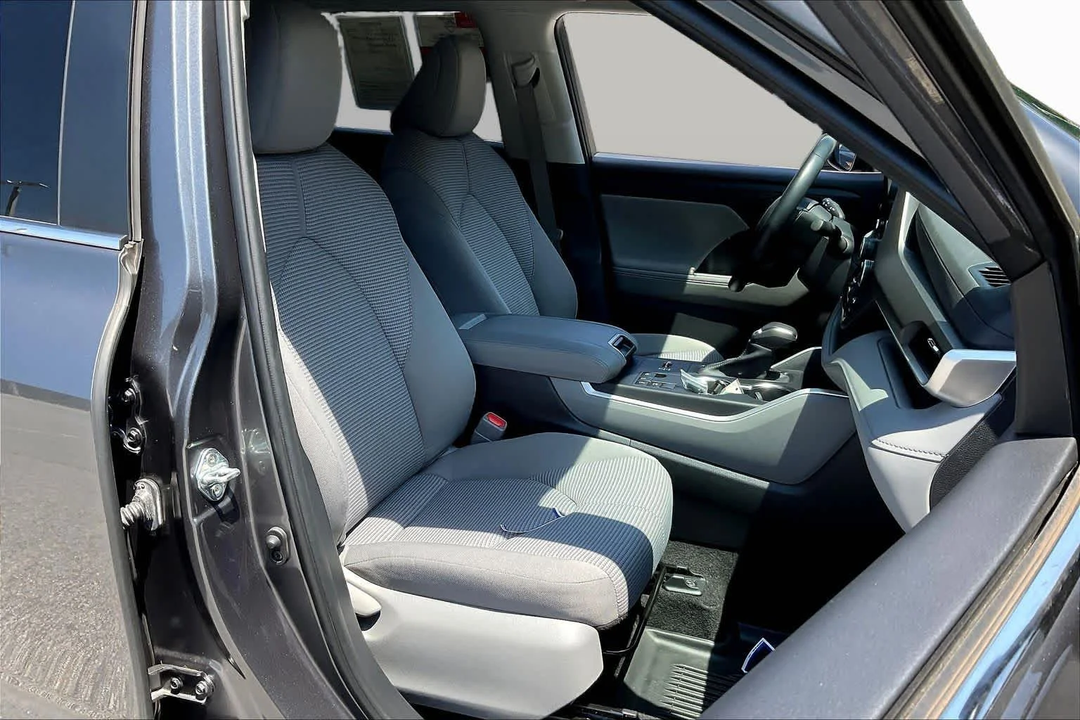 Used 2023 Magnetic Gray Metallic Toyota Hybrid LE image 9