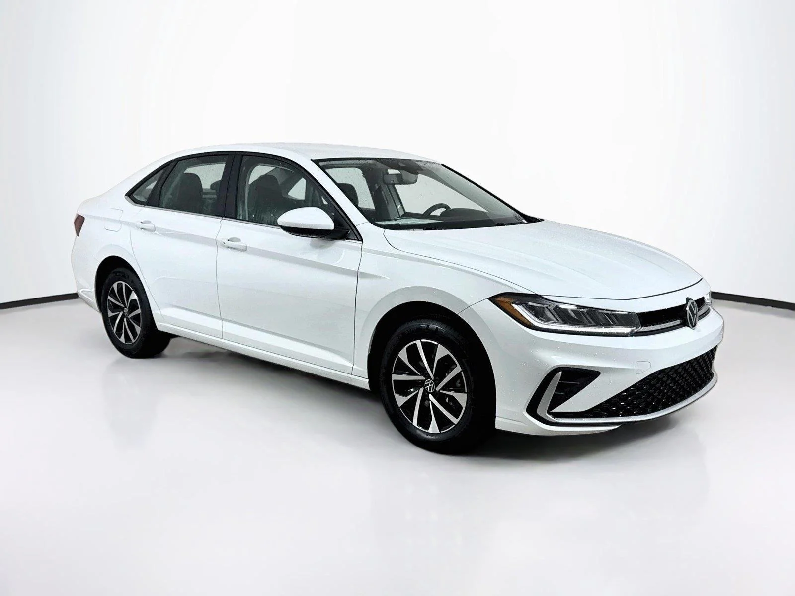 New 2027 Pure White Volkswagen S image 6