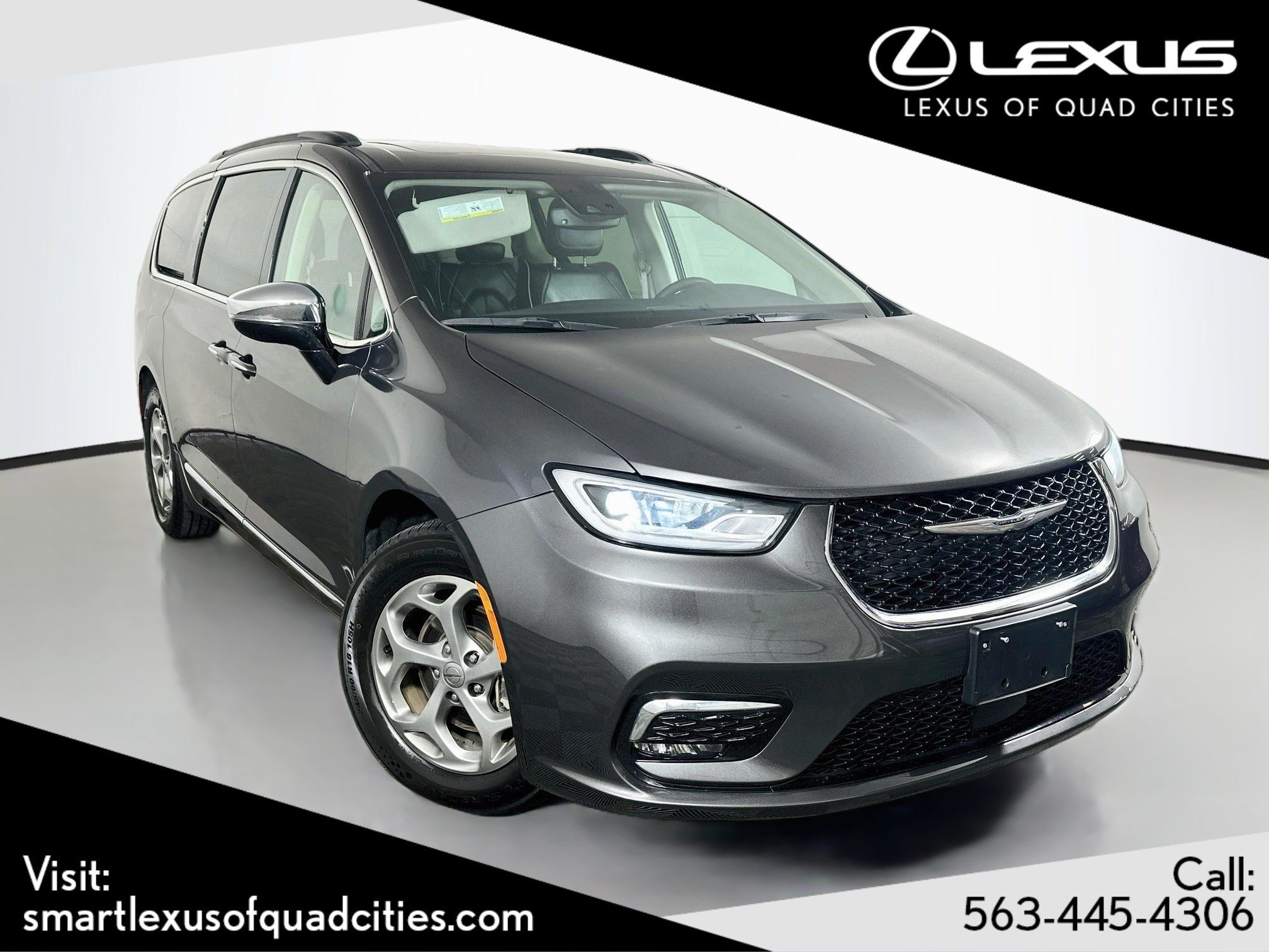 Used 2023 Granite Crystal Metallic Clearcoat Chrysler Limited image 1