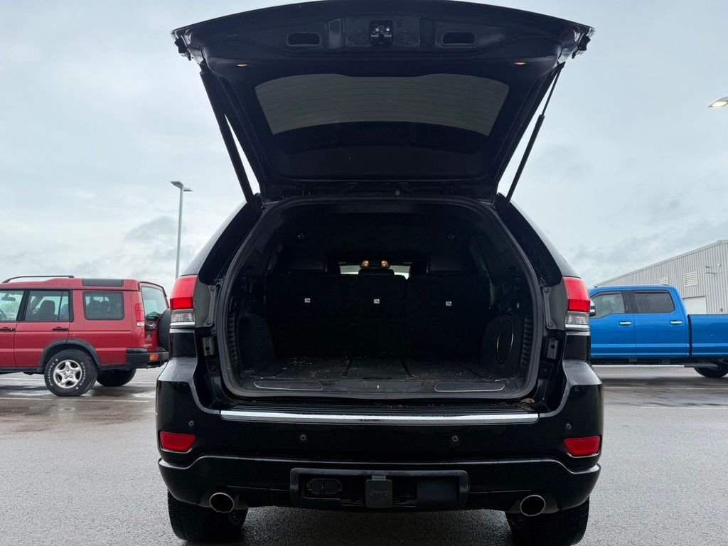Used 2014 Black Jeep Overland image 19