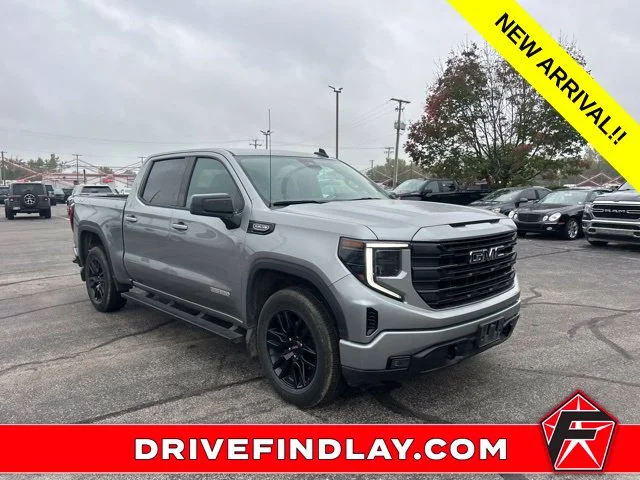 Used 2024 Silver GMC Elevation image 3
