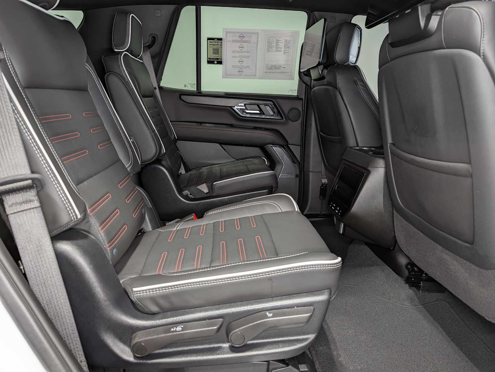 Used 2025 Summit White GMC AT4 Ultimate image 45