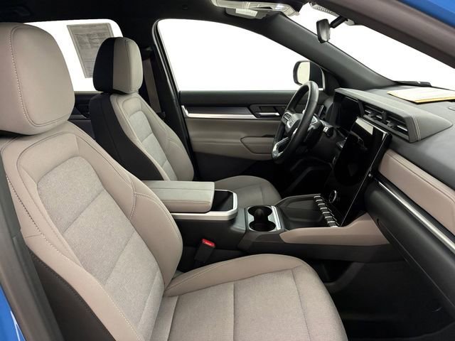 Used 2025 Rapids Metallic GMC Elevation image 14