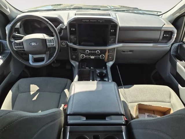 Photo 10