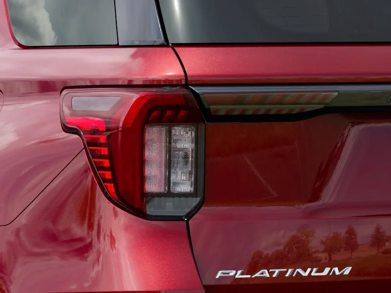 New 2027 Ruby Red Metallic Tinted Clearcoat Ford Platinum™ image 21
