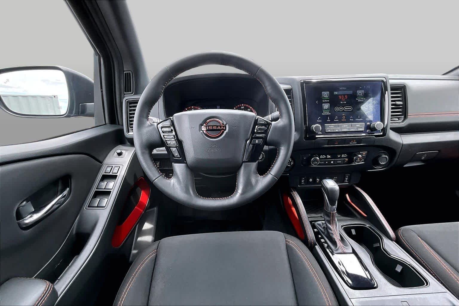 Used 2022 Boulder Grey Pearl Nissan PRO-4X image 6