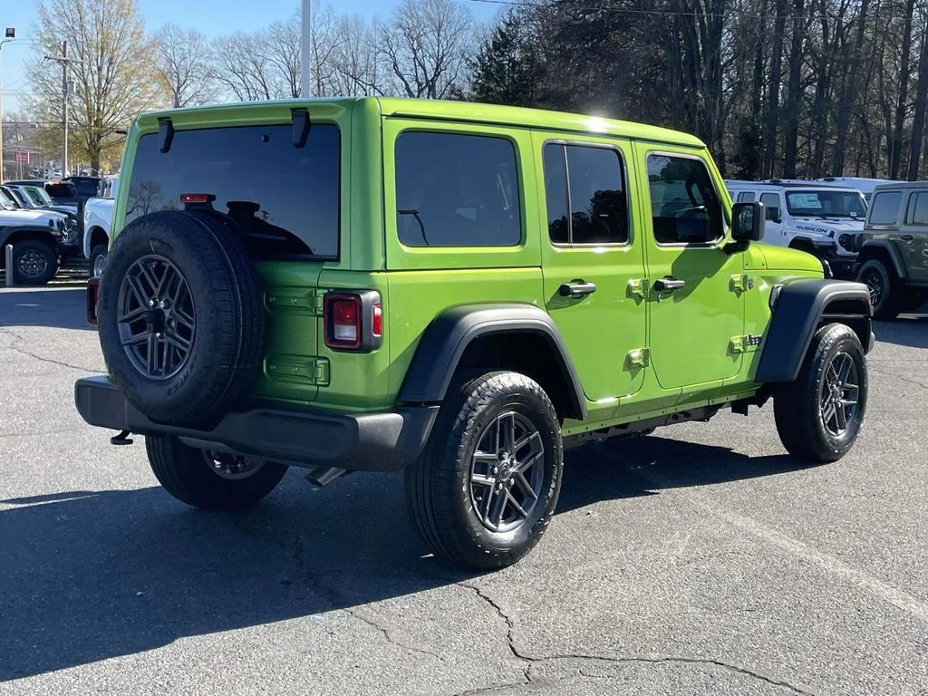 New 2026 Mojito Clear-Coat Exterior Paint Jeep Sport S image 8