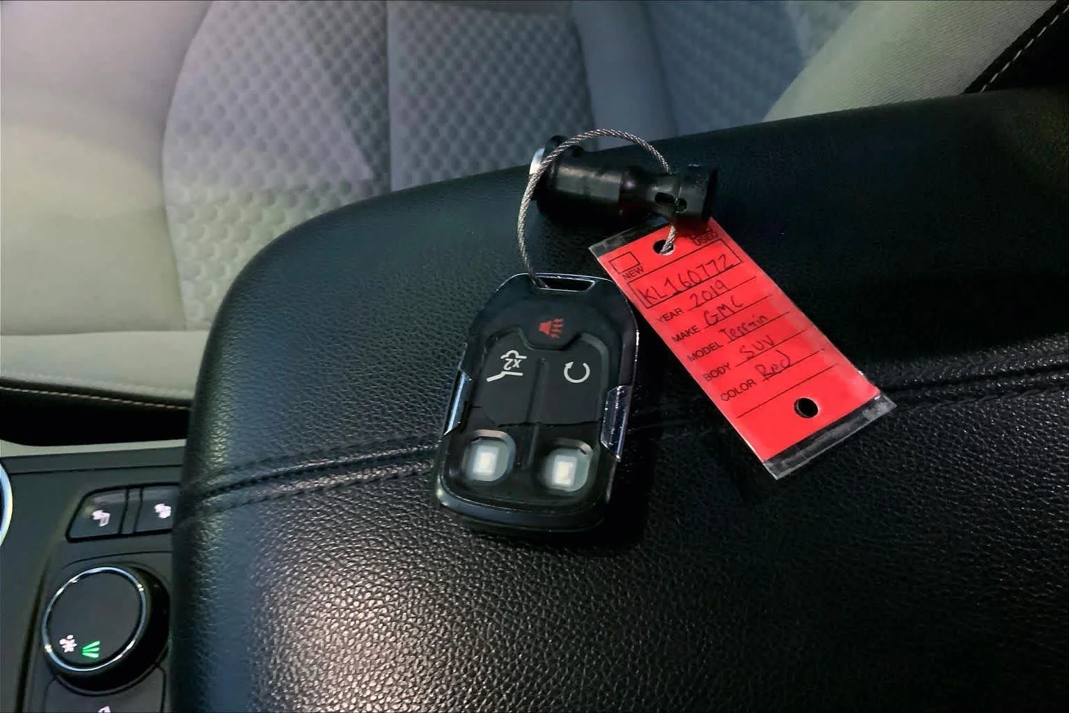Used 2019 Red Quartz Tintcoat GMC SLE image 13