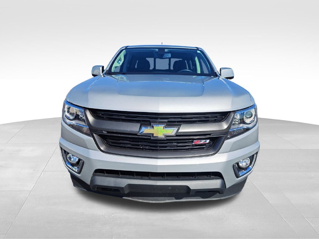 Used 2016 Silver Chevrolet Z71 image 8
