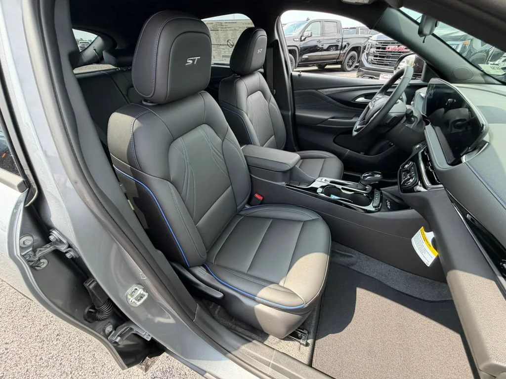 2026 Buick Envista Sport Touring - Photo 22