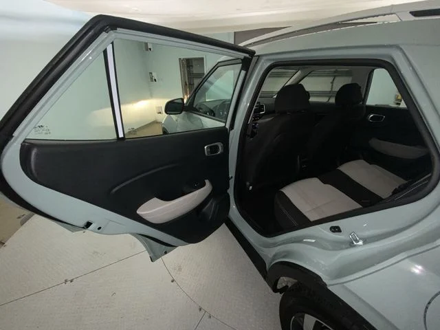 Used 2026 Green Hyundai SEL image 22