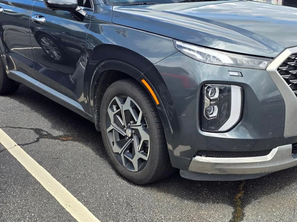 Used 2022 Gray Hyundai Calligraphy image 15
