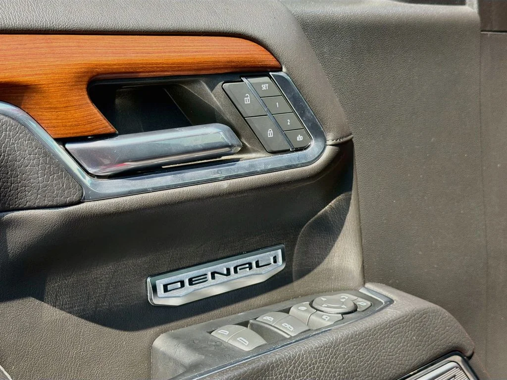 Used 2023 Volcanic Red GMC Denali image 18