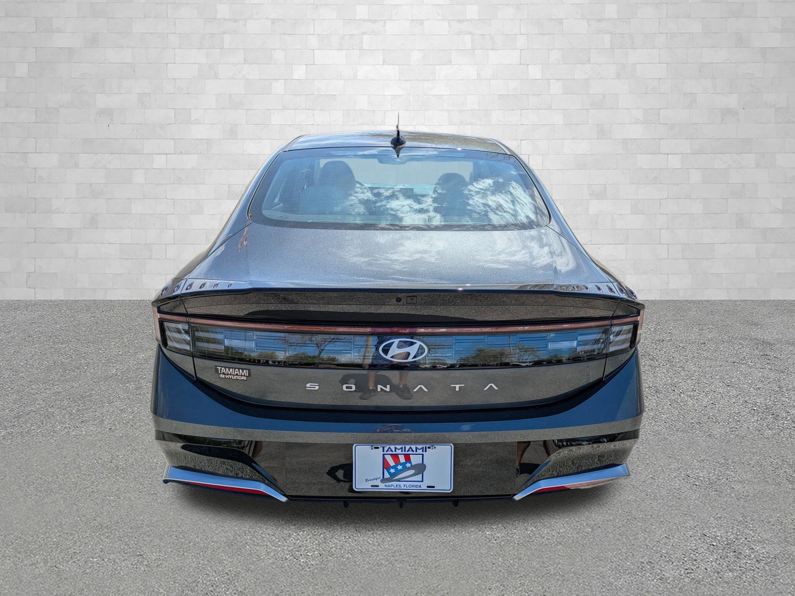 New 2026 Portofino Gray Hyundai SEL Sport image 3