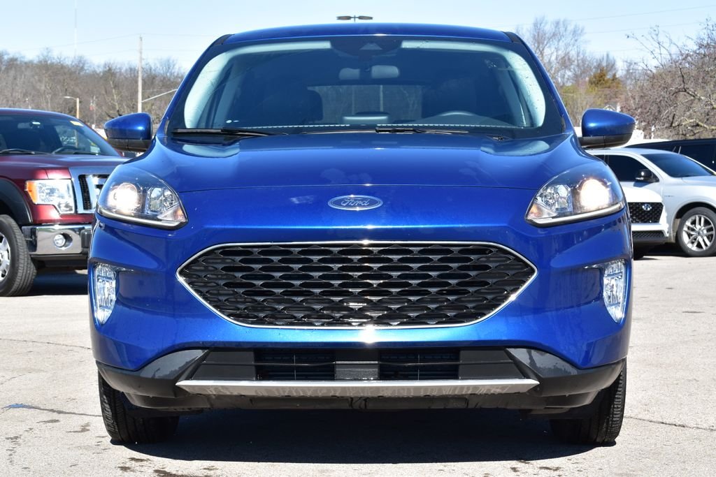 Used 2022 Ford Escape SEL with VIN 1FMCU9H65NUB70770 for sale in Kansas City