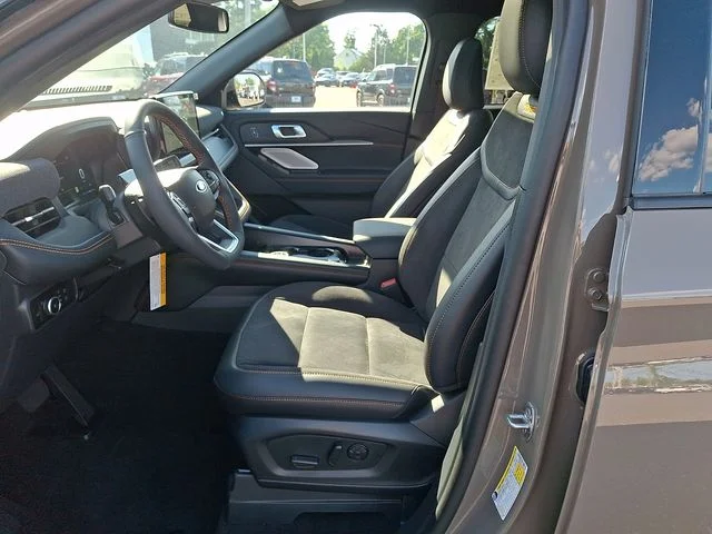New 2026 Marsh Gray Ford Tremor® image 9