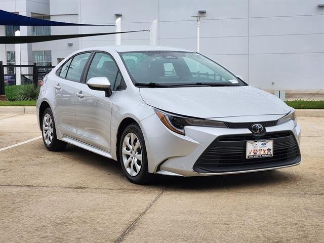 Used 2024 Toyota Corolla LE with VIN 5YFB4MDE4RP158970 for sale in Buda, TX