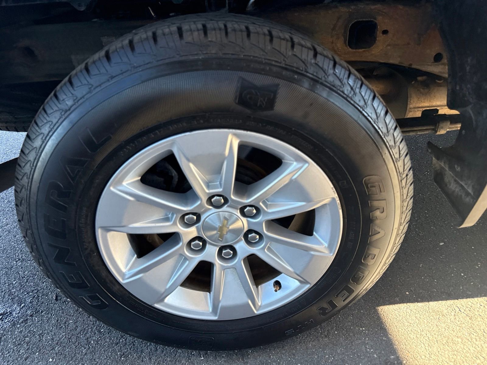 Used 2020 Black Chevrolet LT All-Star Edition with Convenience Package - Trailering Package image 13