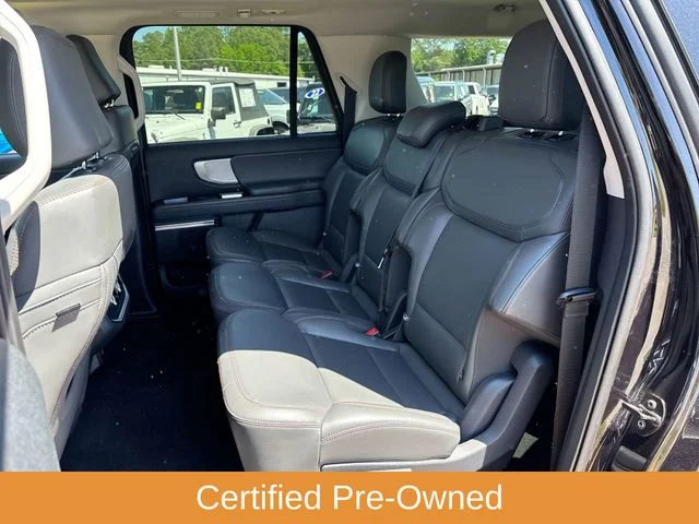Used 2025 Black Ford Active image 18