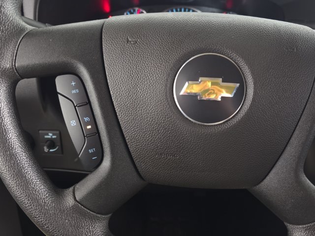 Used 2025 Summit White Chevrolet WT image 15