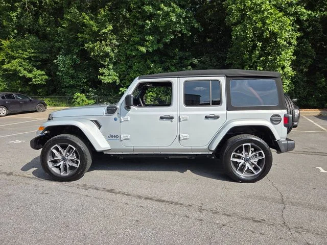 Used 2024 Silver Jeep Sport S 4xe image 4