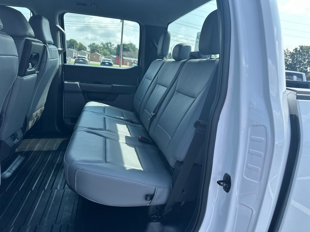 Used 2023 White Ford XL image 14