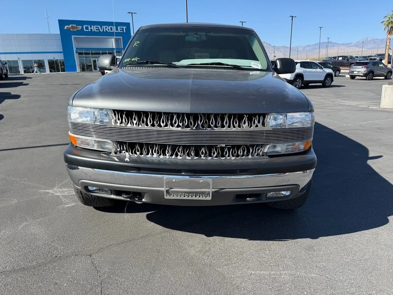Used 2002 Medium Charcoal Gray Metalli Chevrolet LS image 8