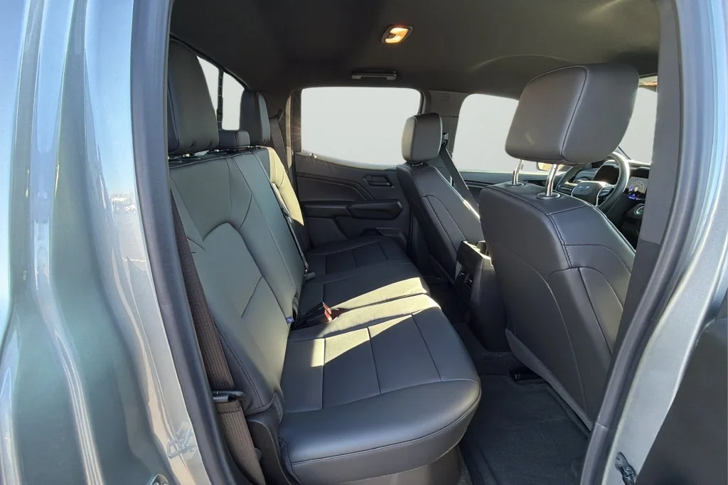 New 2026 Sterling Gray Metallic Chevrolet Trail Boss image 33